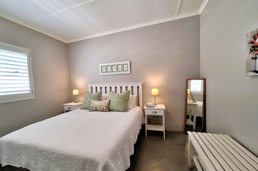 2 Bedroom Property for Sale in Britannia Bay Western Cape